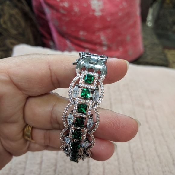 Bracelet - Picture 3 of 4